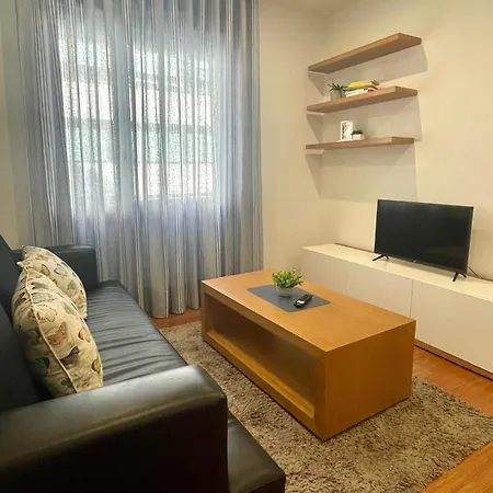 Carrerahouses Red Vigo